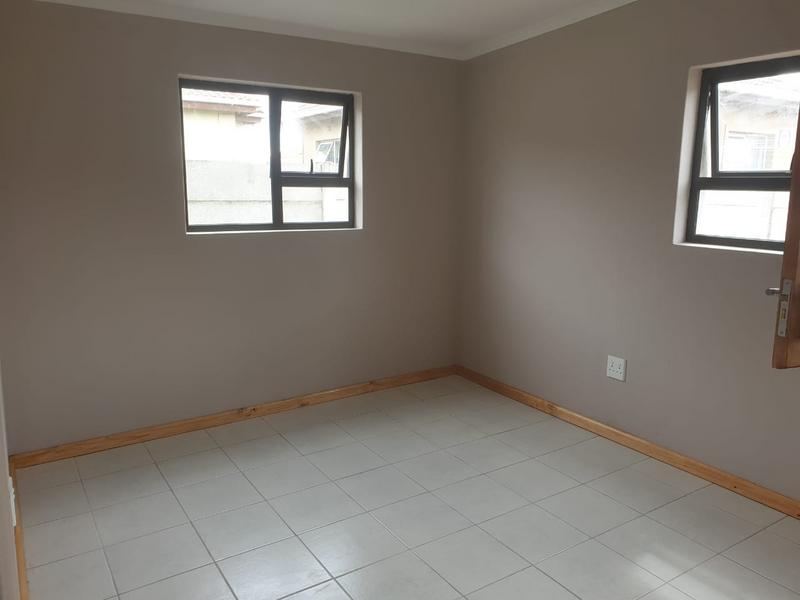 To Let 1 Bedroom Property for Rent in Hagley Western Cape